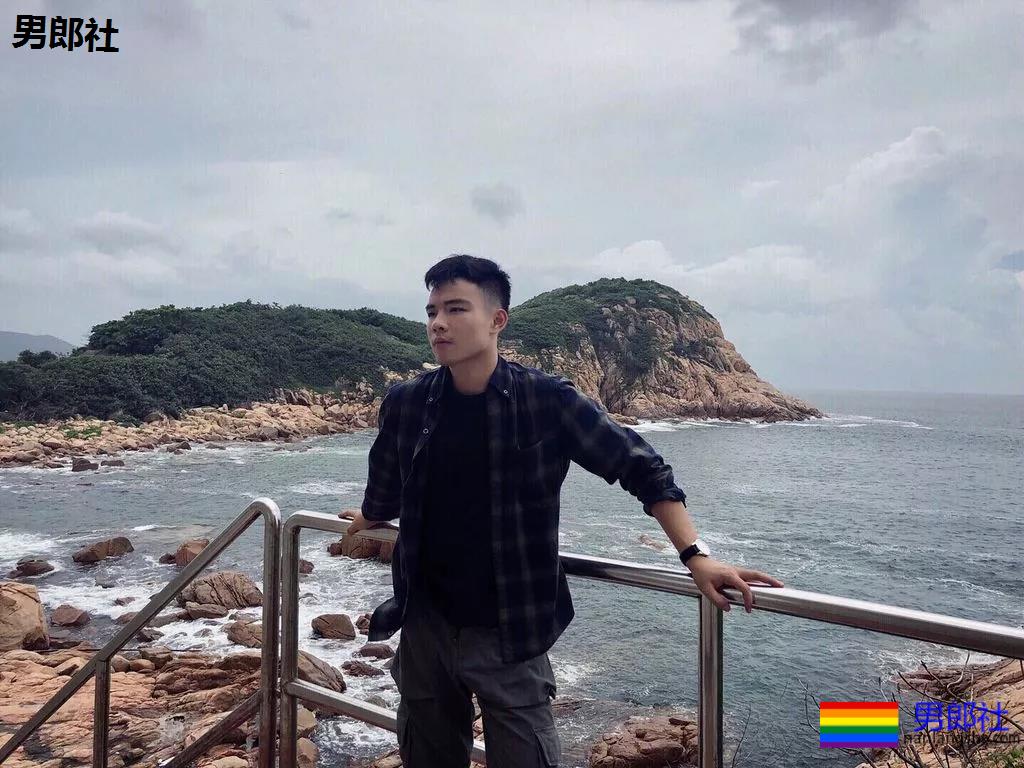 10个受了情伤的gay：“自古男儿多薄幸，误人二字是功名” - 51虹马