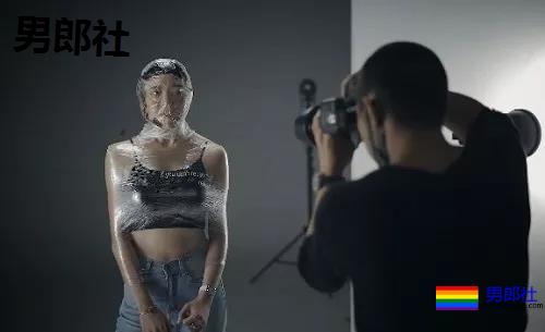 泰国小鲜肉参与“死亡拍摄” 珍爱生命远离塑料袋 - 51虹马