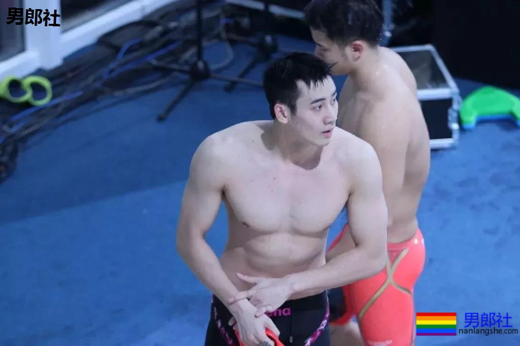 2019火遍票圈的荷尔蒙·体育生帅哥，都是你幻想过的男人！ - 51虹马