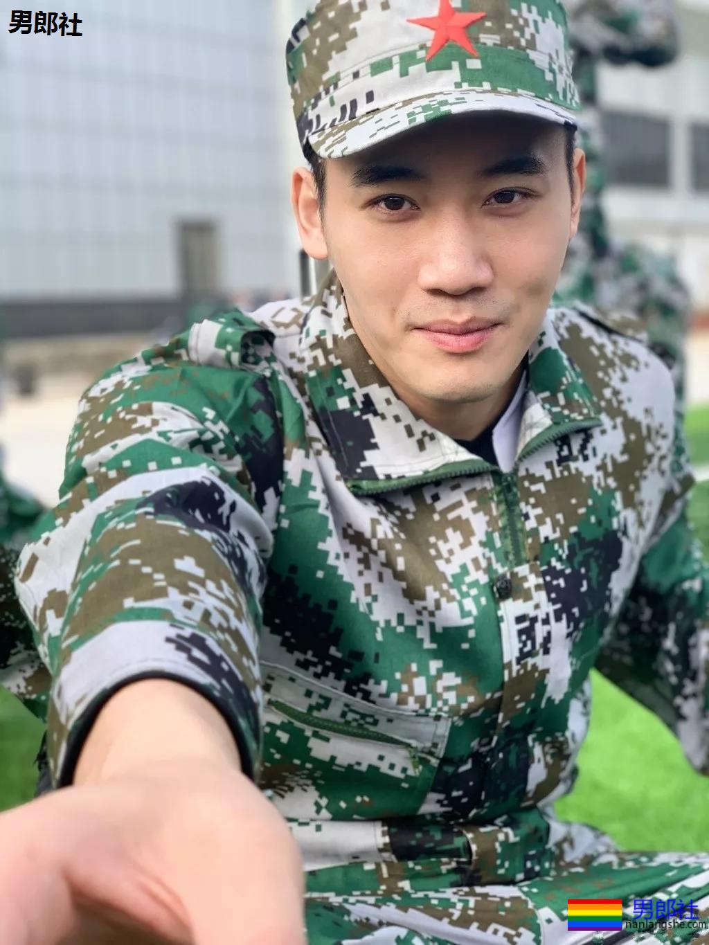 2019火遍票圈的荷尔蒙·体育生帅哥，都是你幻想过的男人！ - 51虹马