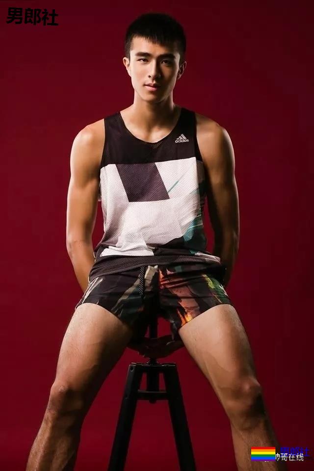 2019火遍票圈的荷尔蒙·体育生帅哥，都是你幻想过的男人！ - 51虹马