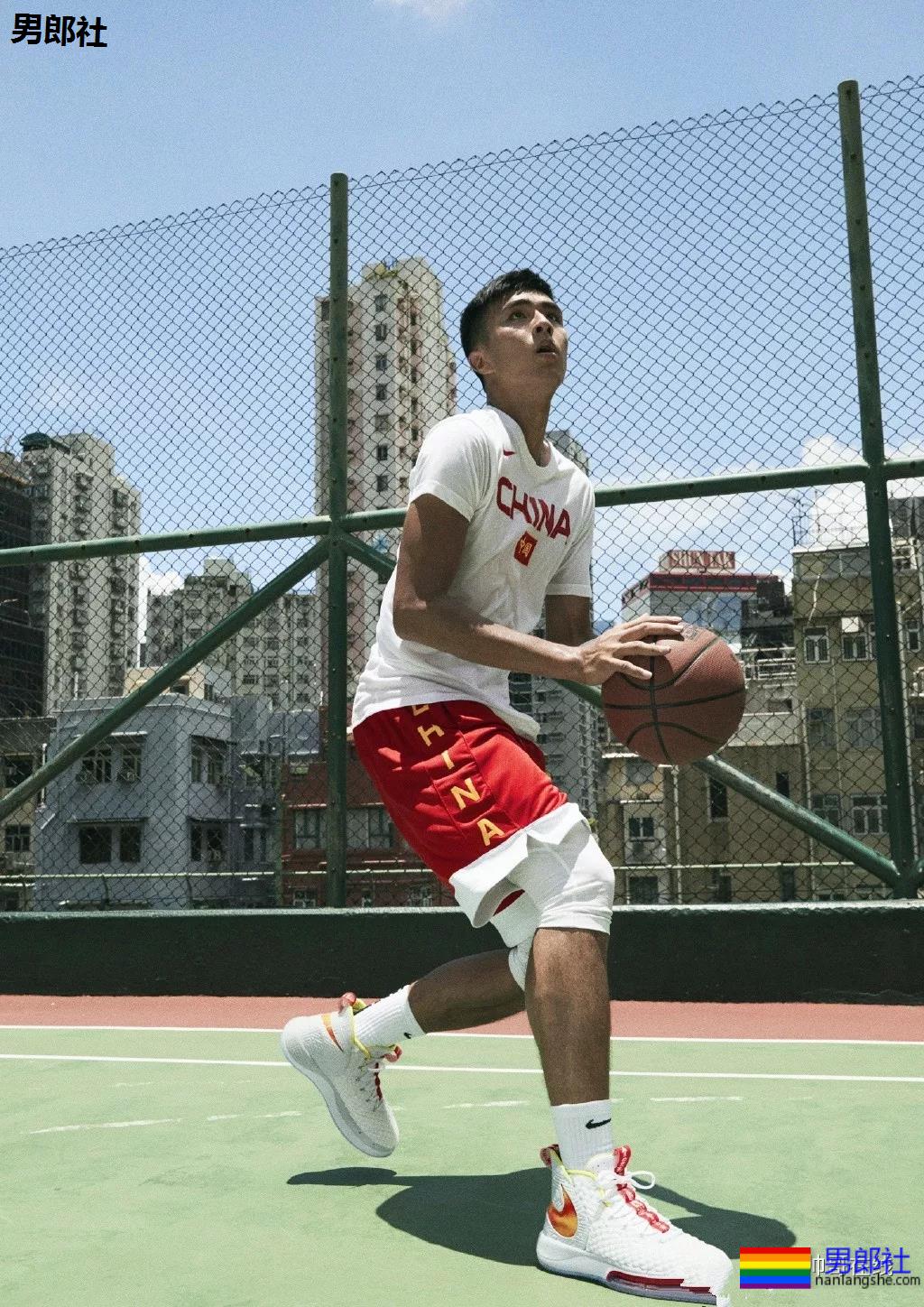 2019火遍票圈的荷尔蒙·体育生帅哥，都是你幻想过的男人！ - 51虹马