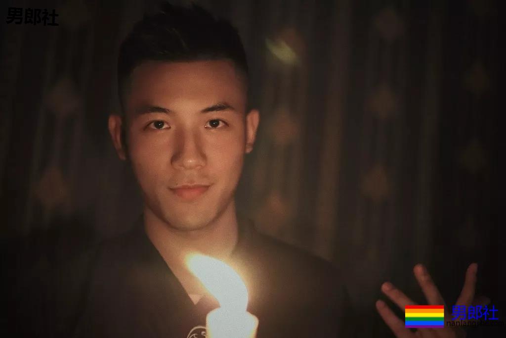 95后肌肉体育生,超帅私教大弟弟,快来围观! - 51虹马 95后肌肉体育生,超帅私教大弟弟,快来围观! - 51虹马