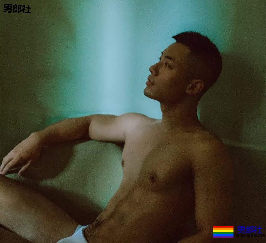 95后肌肉体育生,超帅私教大弟弟,快来围观! - 51虹马 95后肌肉体育生,超帅私教大弟弟,快来围观! - 51虹马