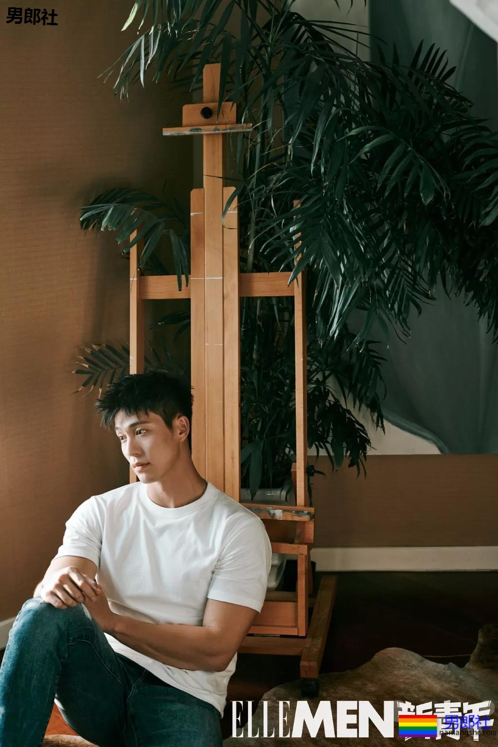 185攻腰大胸肌肉男,粗壮的大腿撑破短裤! - 51虹马 185攻腰大胸肌肉男,粗壮的大腿撑破短裤! - 51虹马