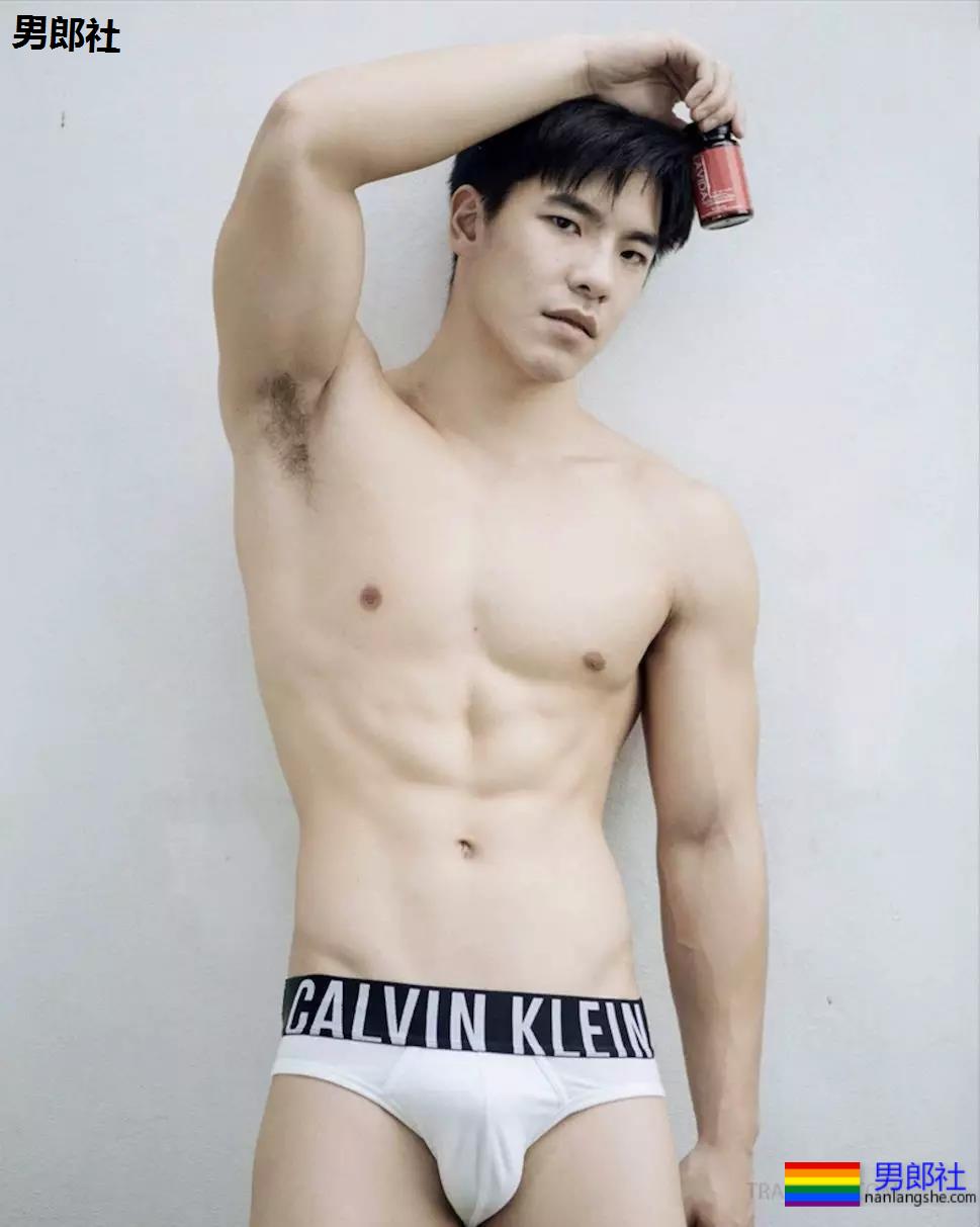 男孩之间的快乐就是这么朴实无华且... - 51虹马