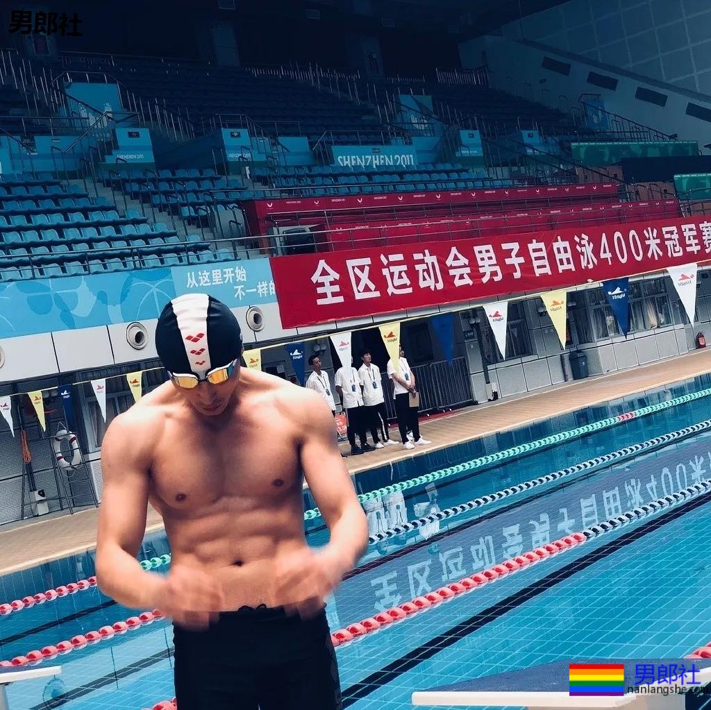 A爆筋肉小鋼炮一网打尽!“巧克力腹肌大赛”,堪称肉体盛宴! - 51虹马 A爆筋肉小鋼炮一网打尽!“巧克力腹肌大赛”,堪称肉体盛宴! - 51虹马