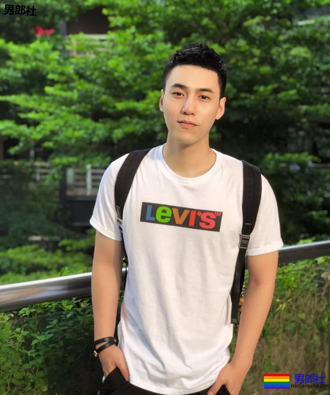 神仙肌肉小可爱，快带回家！别让他跑了！ - 51虹马