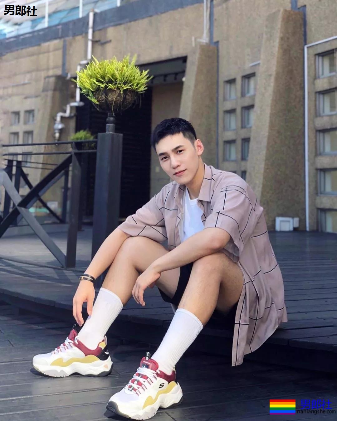 神仙肌肉小可爱，快带回家！别让他跑了！ - 51虹马