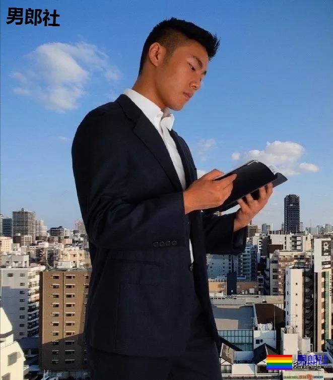 正装男身材拔掉西裤太有料，看的让人爱不释手 - 51虹马