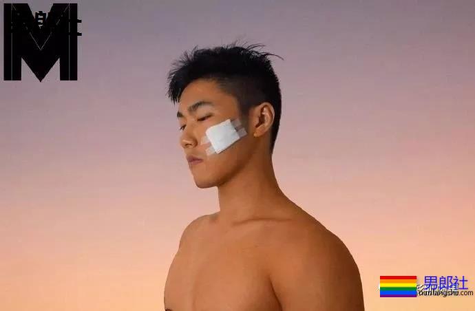 正装男身材拔掉西裤太有料，看的让人爱不释手 - 51虹马