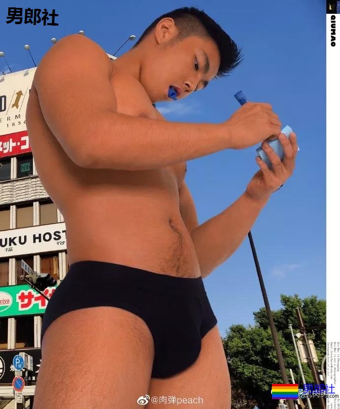 正装男身材拔掉西裤太有料，看的让人爱不释手 - 51虹马