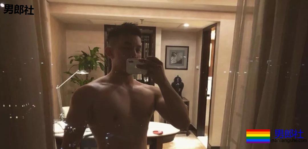 短发肌肉筋肉男，真的帅~-51虹马