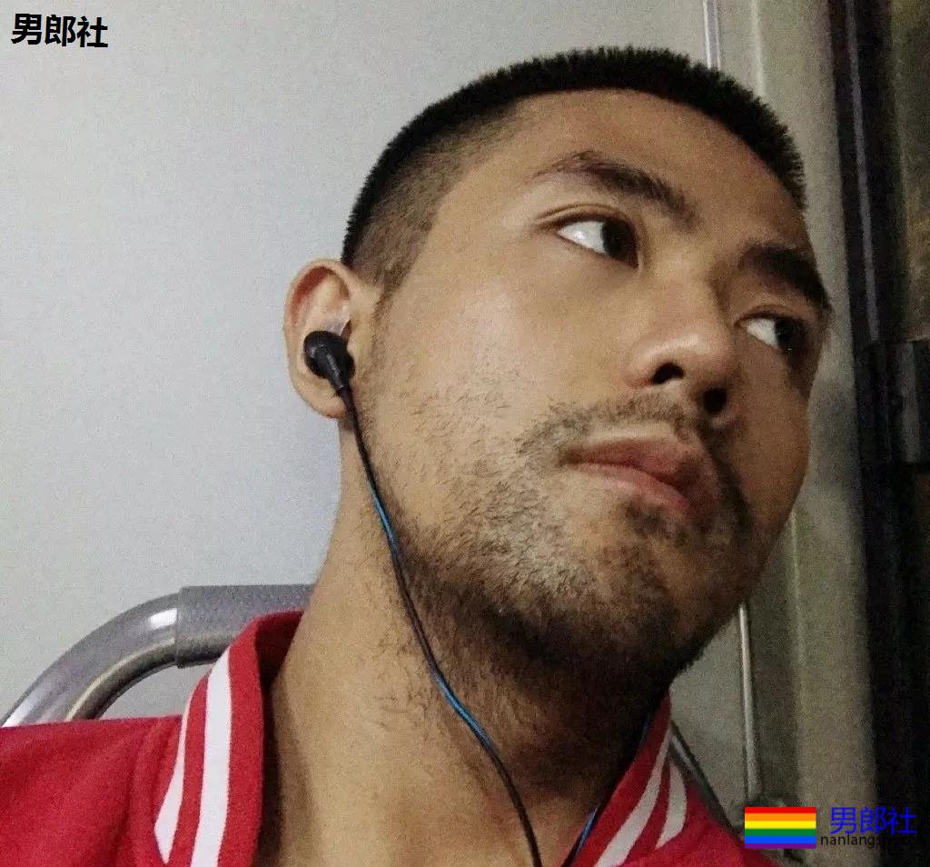 那个被偷内裤和袜子的北京健身教练，原来是他 - 51虹马