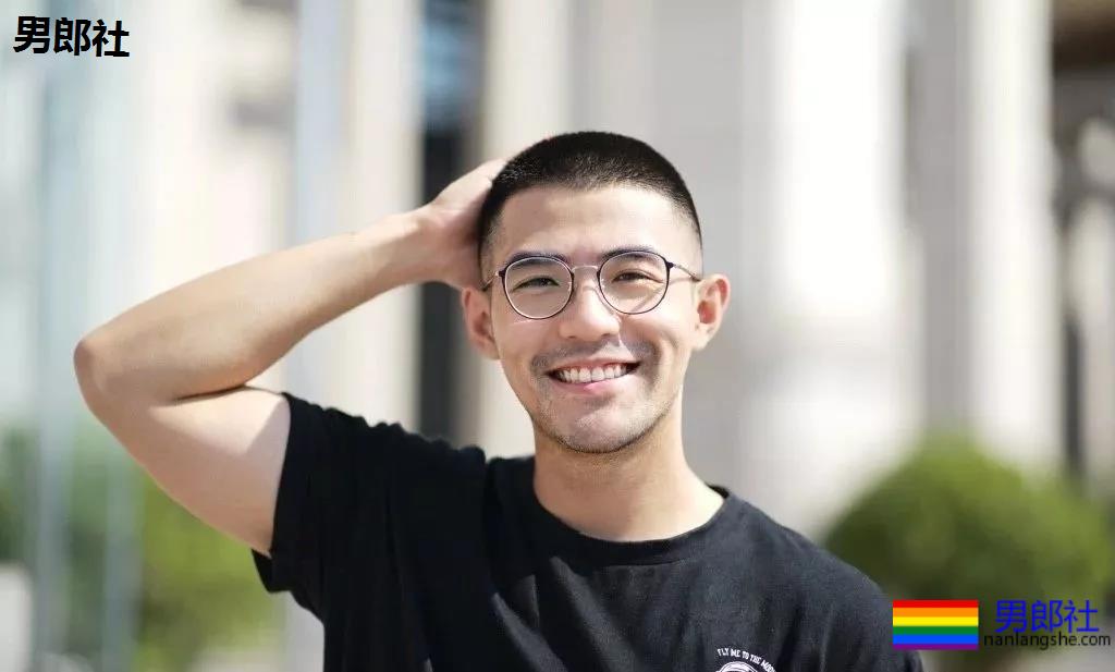 那个被偷内裤和袜子的北京健身教练，原来是他 - 51虹马