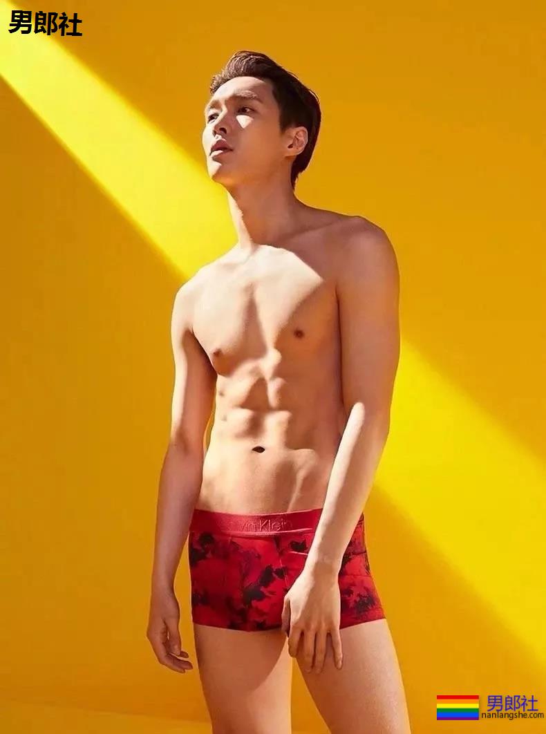 艺兴全新CK广告，又引起一波热论 - 51虹马