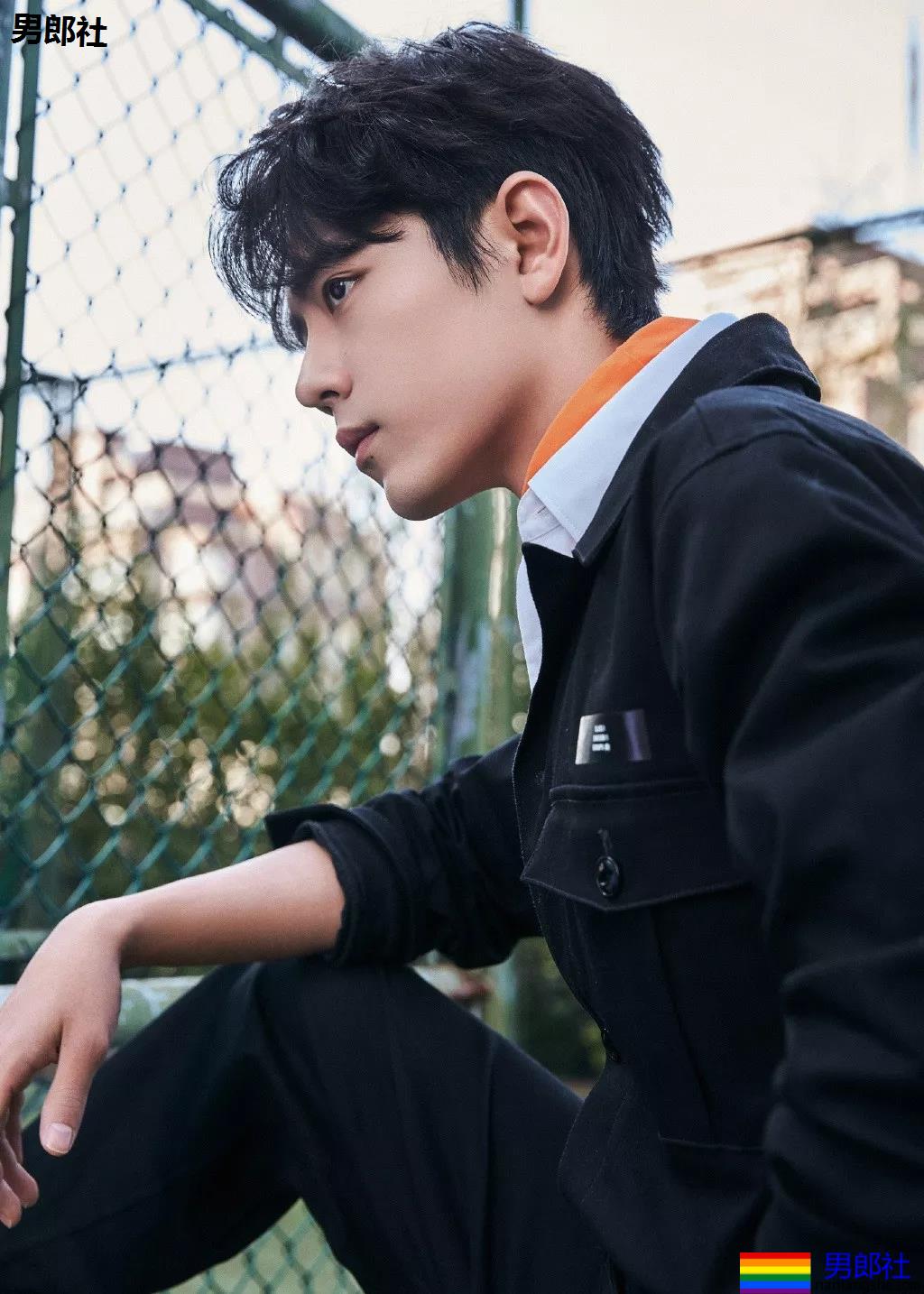 肖战王嘉尔李现都上榜！2019最帅神仙颜值，网友们都不矜持了！ - 51虹马