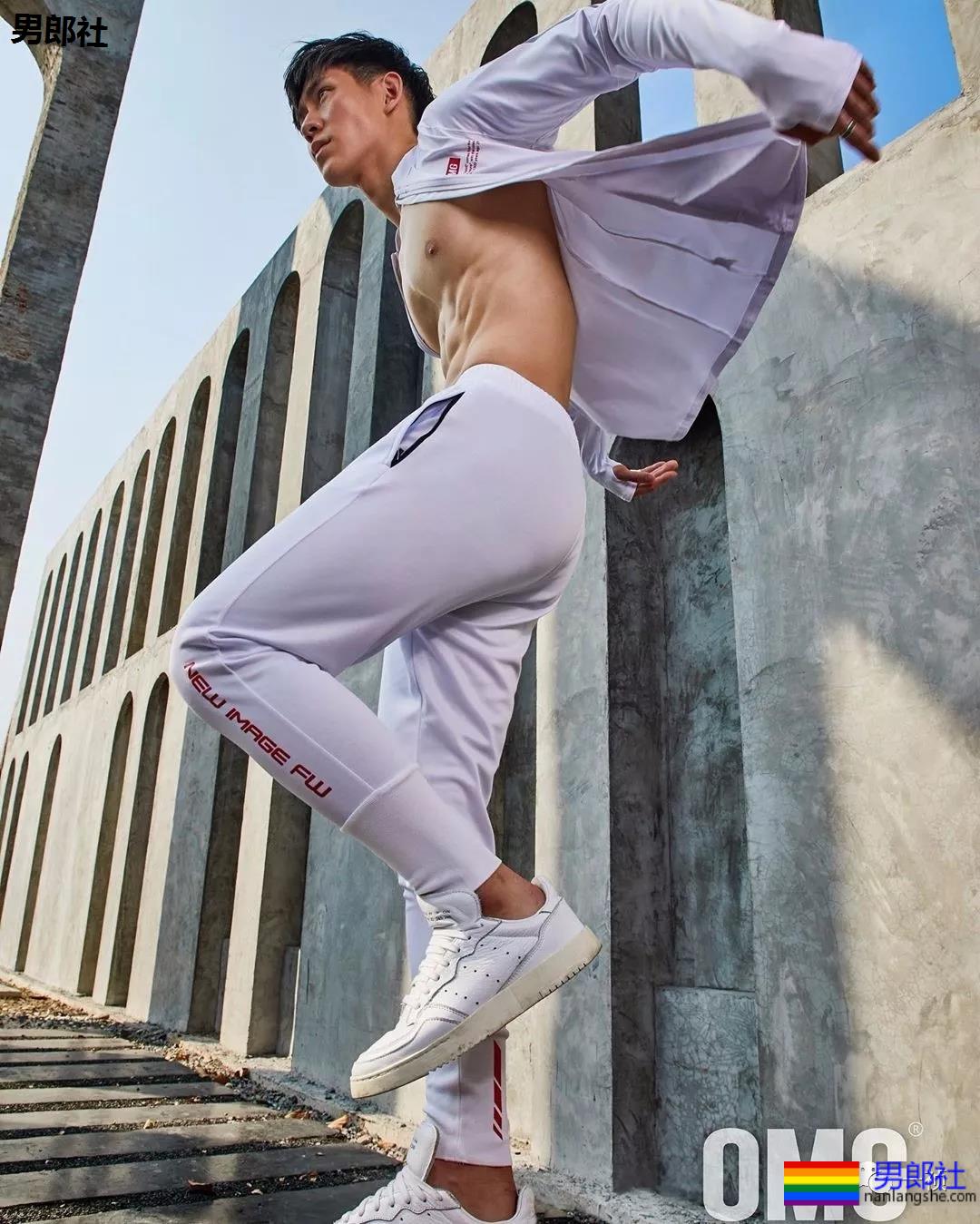 又一名健身教练下诲？最新 石更照被网友疯传 - 51虹马