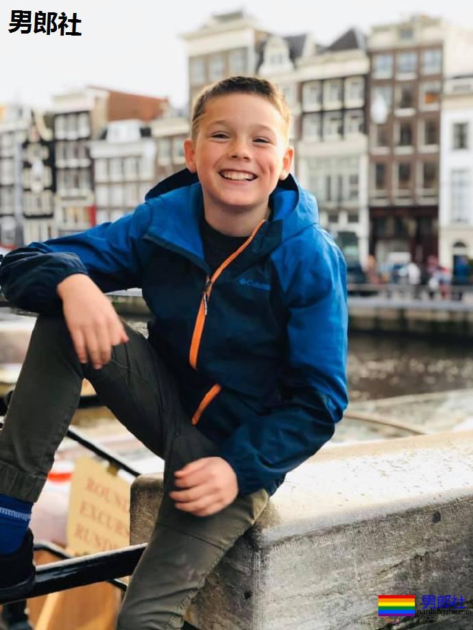 同志家庭的孩子通过电视节目做出回应 - 51虹马