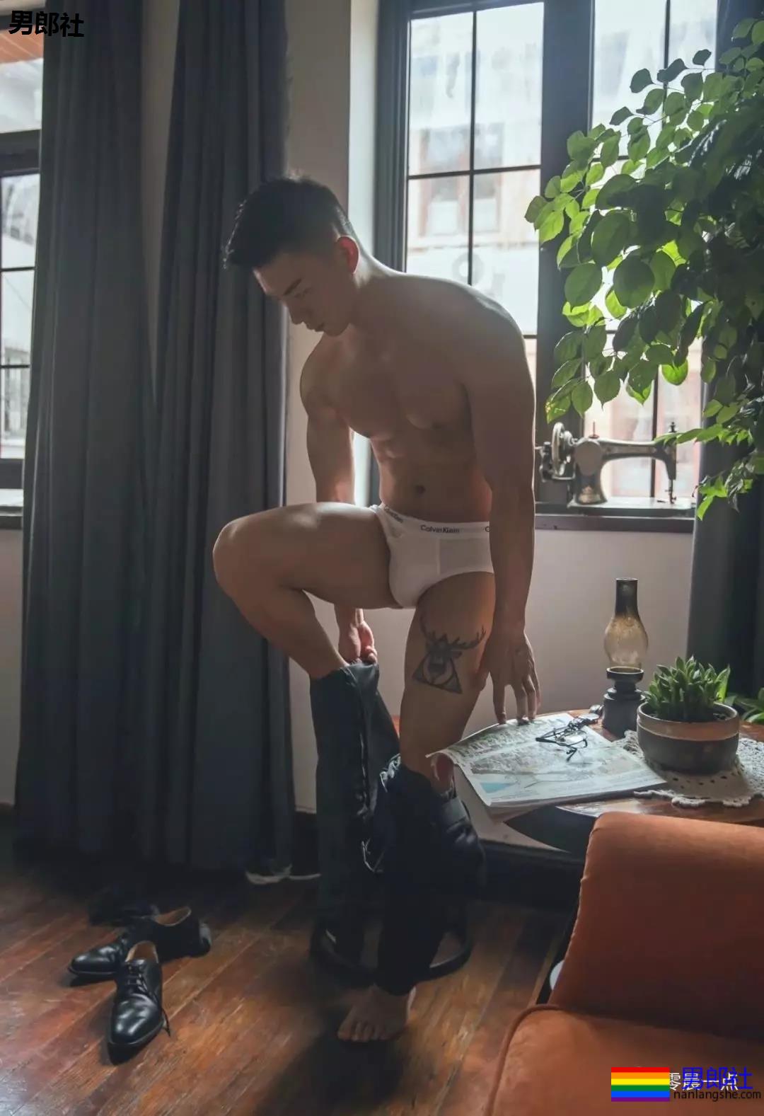 不撸帝约出来的到F间居然撞0号了用工具解决。 - 51虹马 不撸帝约出来的到F间居然撞0号了用工具解决。 - 51虹马