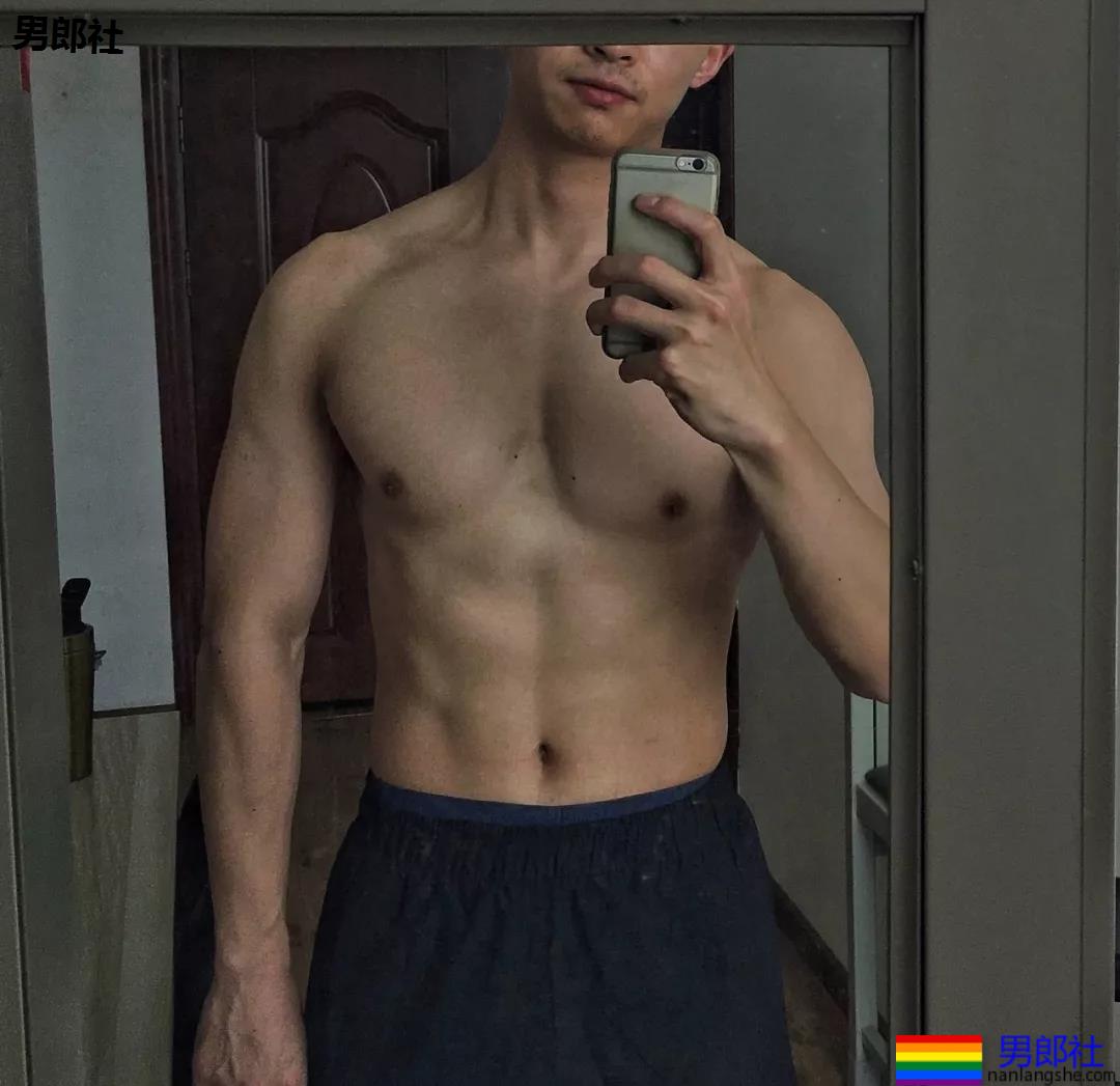 00后肌肉小狼狗在线吸睛,身材尺寸都可以! - 51虹马 00后肌肉小狼狗在线吸睛,身材尺寸都可以! - 51虹马