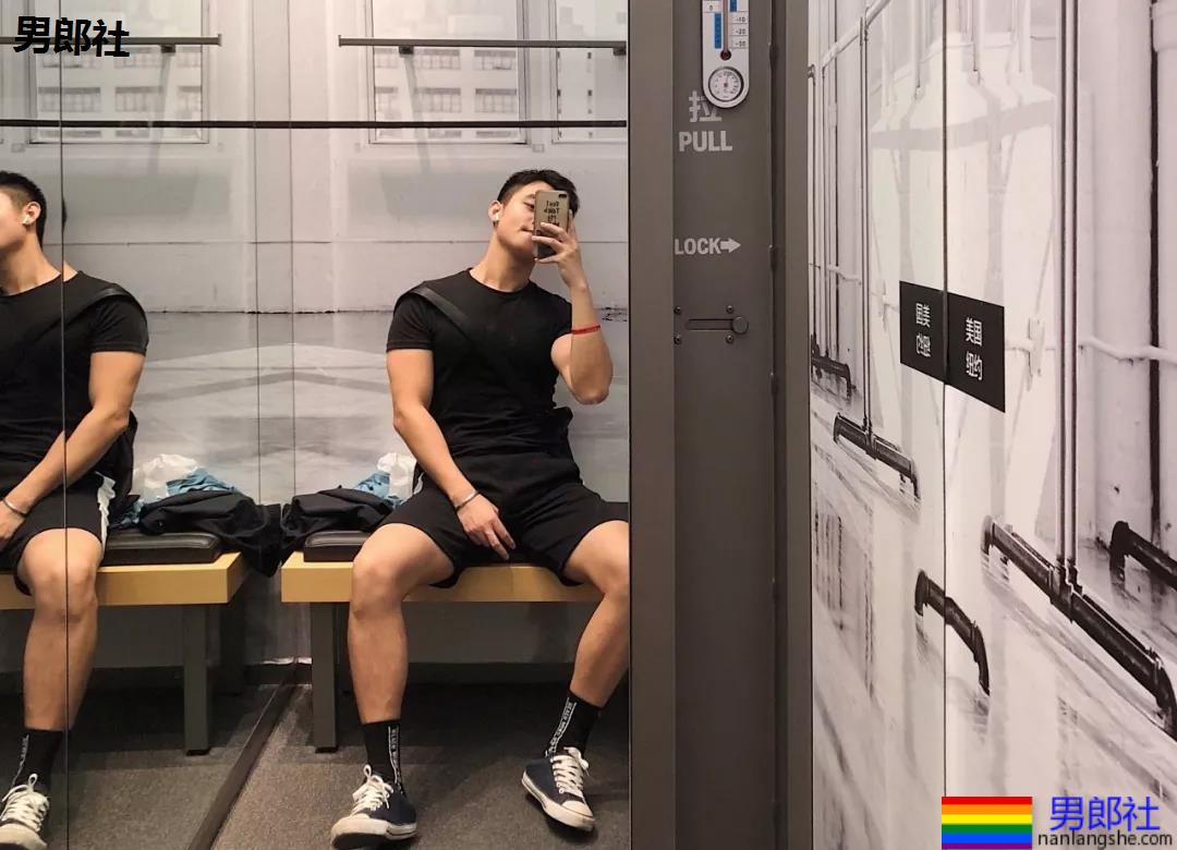 00后肌肉小狼狗在线吸睛,身材尺寸都可以! - 51虹马 00后肌肉小狼狗在线吸睛,身材尺寸都可以! - 51虹马