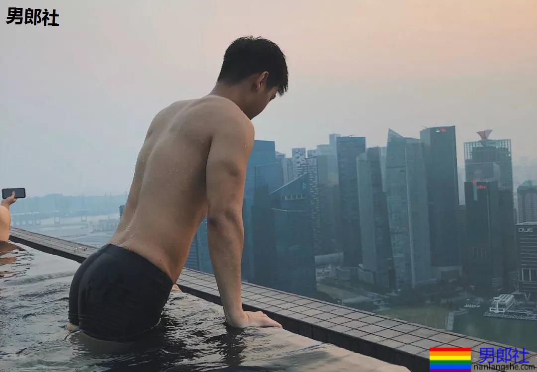 00后肌肉小狼狗在线吸睛,身材尺寸都可以! - 51虹马 00后肌肉小狼狗在线吸睛,身材尺寸都可以! - 51虹马