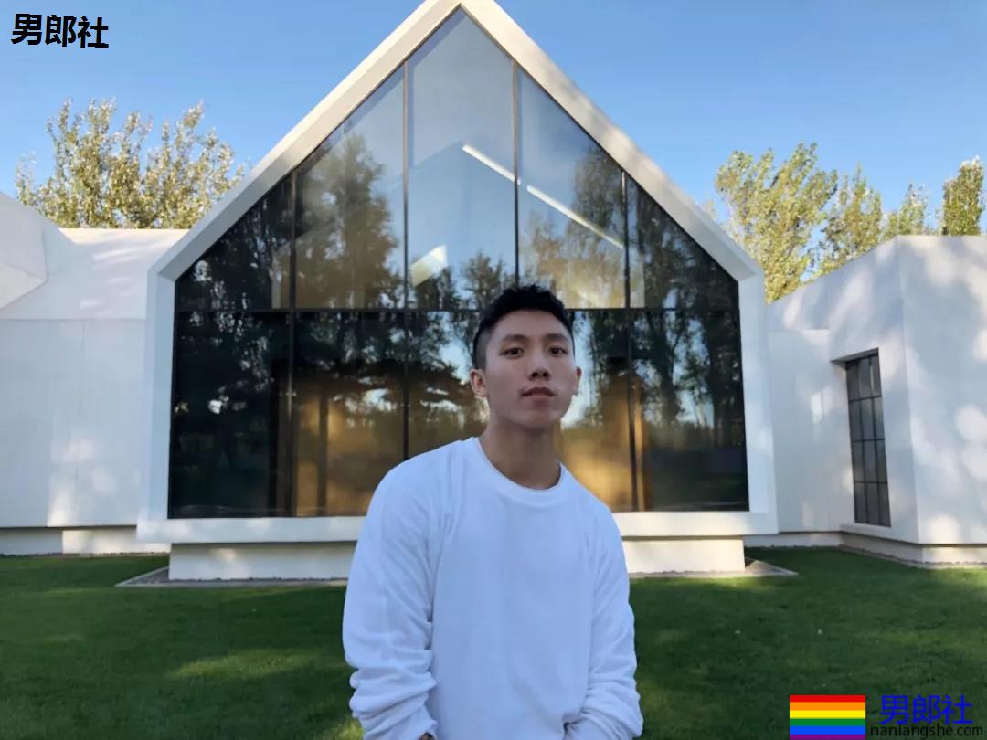 00后肌肉小狼狗在线吸睛,身材尺寸都可以! - 51虹马 00后肌肉小狼狗在线吸睛,身材尺寸都可以! - 51虹马