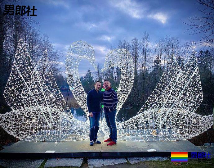 同性婚礼被喜来登拒绝后，希尔顿主动“接单” - 51虹马