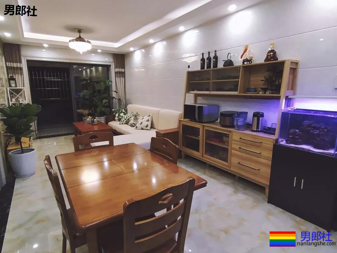 2013~2019年 | 学长撩学弟的爱情故事 - 51虹马 2013~2019年 | 学长撩学弟的爱情故事 - 51虹马