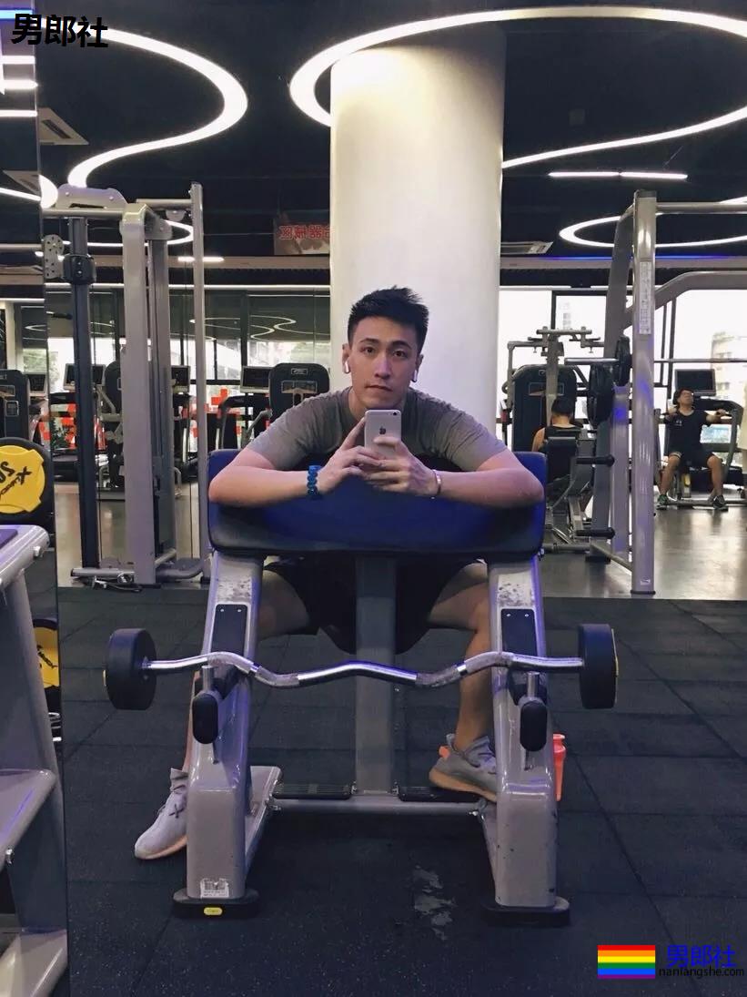 2013~2019年 | 学长撩学弟的爱情故事 - 51虹马 2013~2019年 | 学长撩学弟的爱情故事 - 51虹马