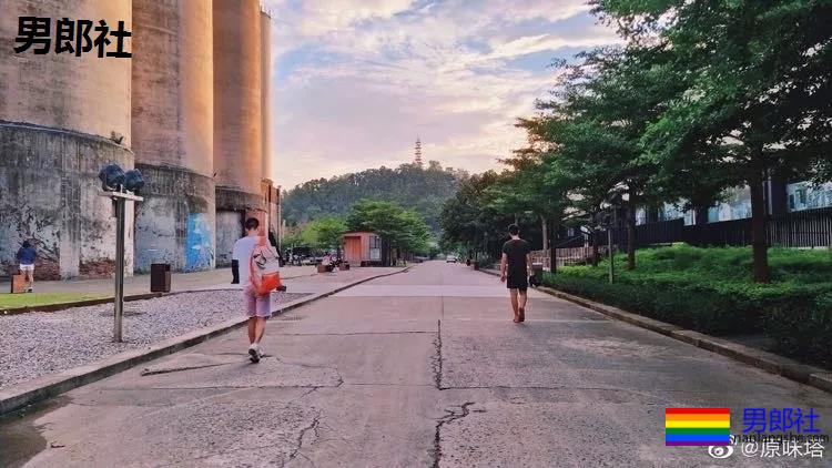 2013~2019年 | 学长撩学弟的爱情故事 - 51虹马 2013~2019年 | 学长撩学弟的爱情故事 - 51虹马