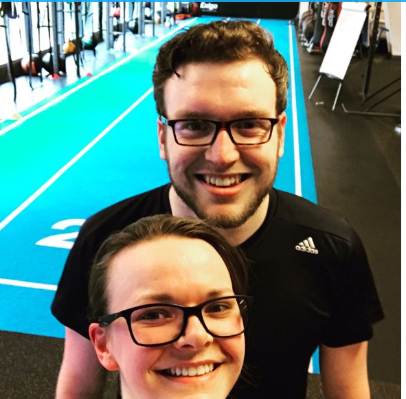 夫妻携手出柜签下婚姻无效声明：原来我们都是同性恋 - 51虹马