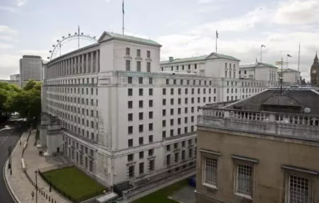 英国150多名老兵称因性取向被开除 - 51虹马