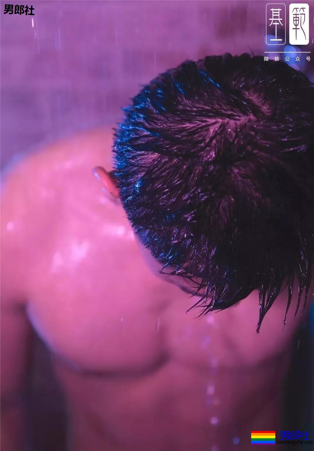 办公室霸道攻，在厕所强行.. - 51虹马