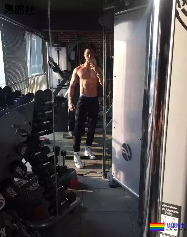 健身私教李佳淇,他的小视频曾让多少人心动 - 51虹马 健身私教李佳淇,他的小视频曾让多少人心动 - 51虹马