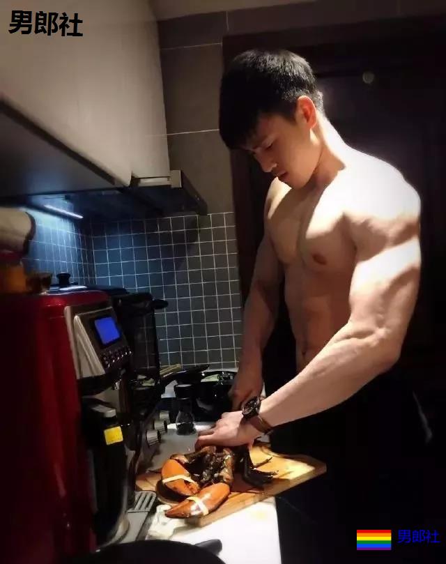 健身私教李佳淇,他的小视频曾让多少人心动 - 51虹马 健身私教李佳淇,他的小视频曾让多少人心动 - 51虹马