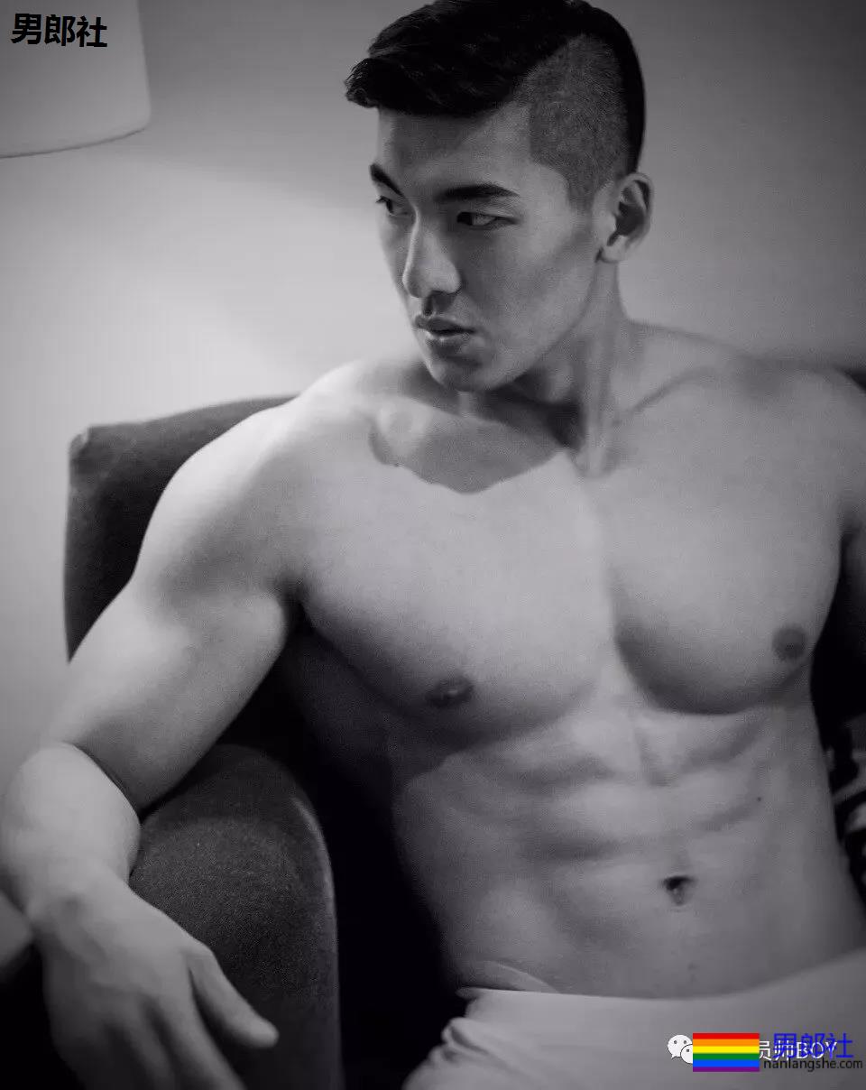 190CM北体大鼻子体育生，D罩杯胸肌实力强大 - 51虹马