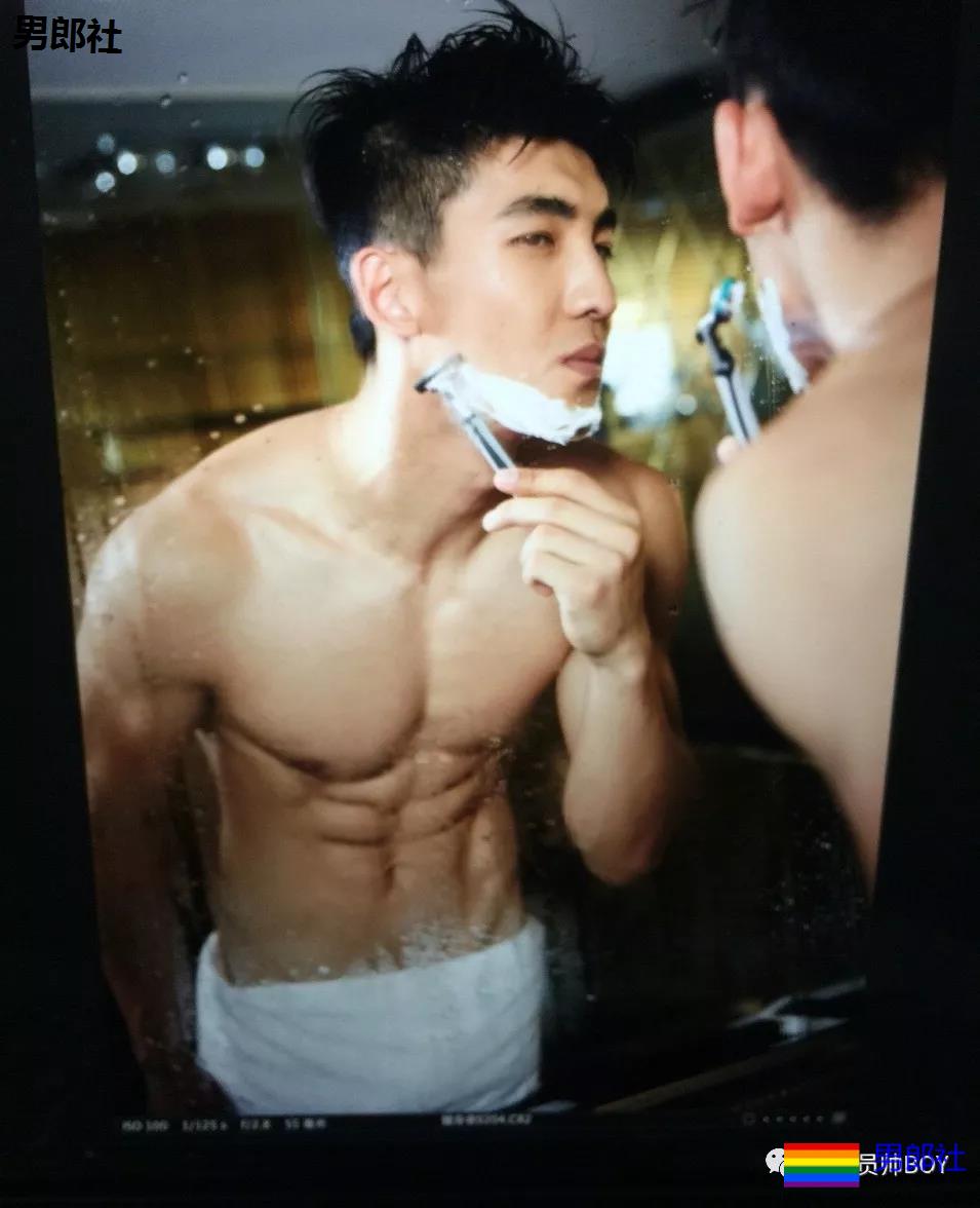 190CM北体大鼻子体育生，D罩杯胸肌实力强大 - 51虹马