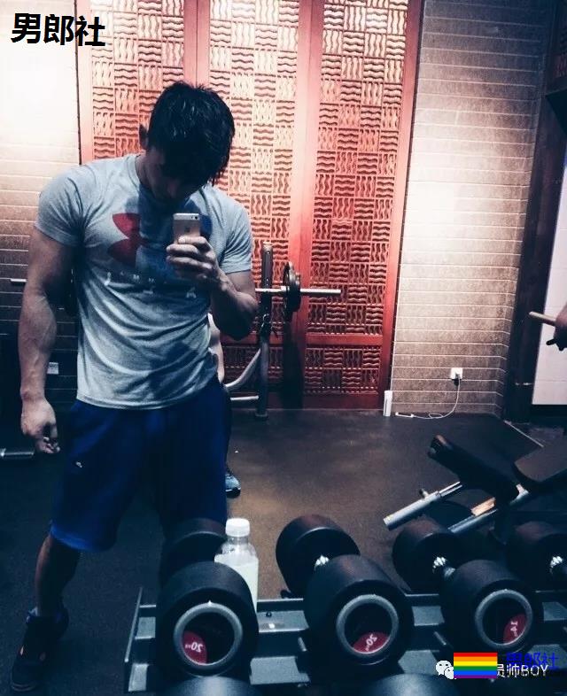 190CM北体大鼻子体育生，D罩杯胸肌实力强大 - 51虹马