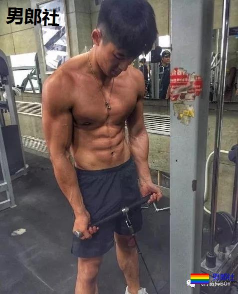 190CM北体大鼻子体育生，D罩杯胸肌实力强大 - 51虹马