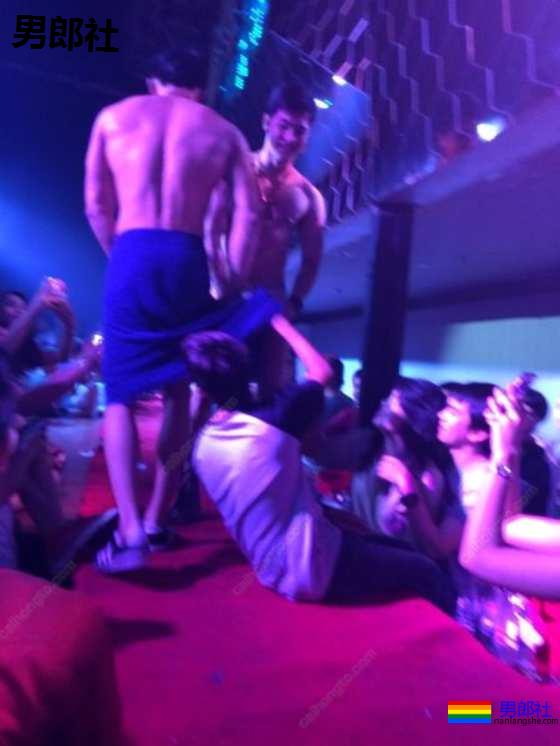 【曼谷】最Hot的同志夜店：G.O.D Bangkok (G Bangkok) - 51虹马