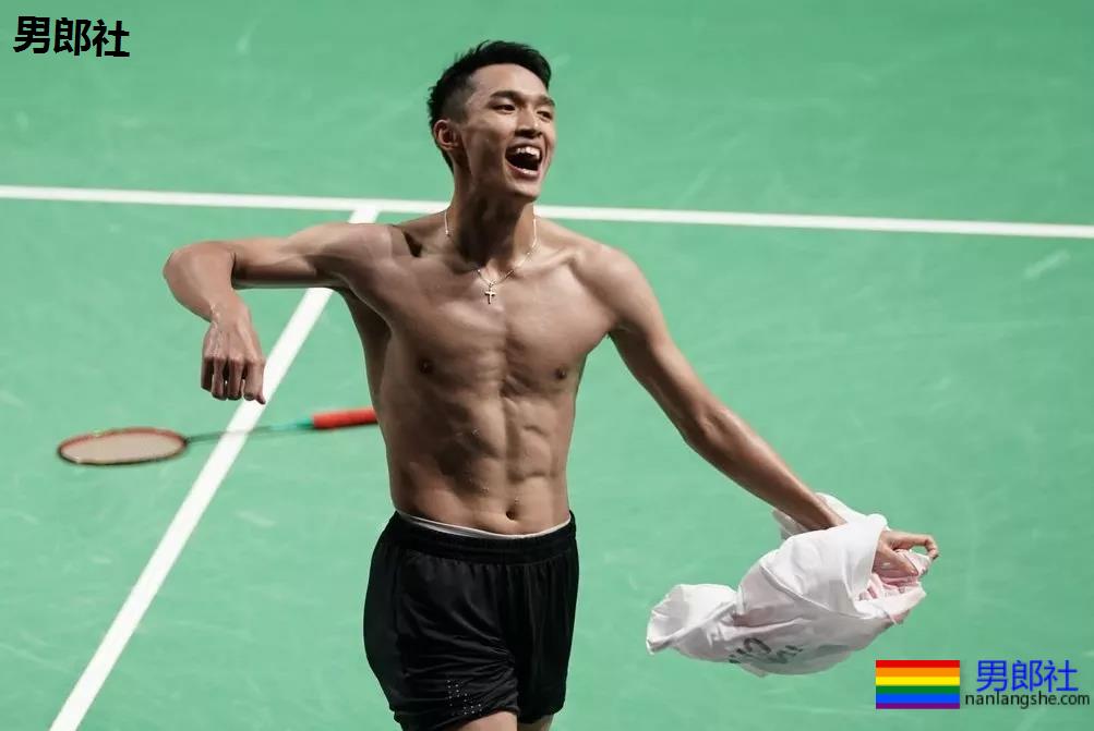 帅过谌龙,大过林丹?97年羽毛球小鲜肉实力圈粉 - 51虹马 帅过谌龙,大过林丹?97年羽毛球小鲜肉实力圈粉 - 51虹马