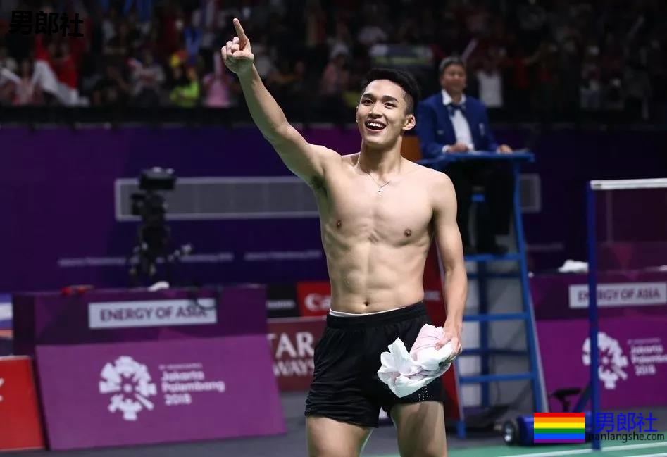 帅过谌龙,大过林丹?97年羽毛球小鲜肉实力圈粉 - 51虹马 帅过谌龙,大过林丹?97年羽毛球小鲜肉实力圈粉 - 51虹马