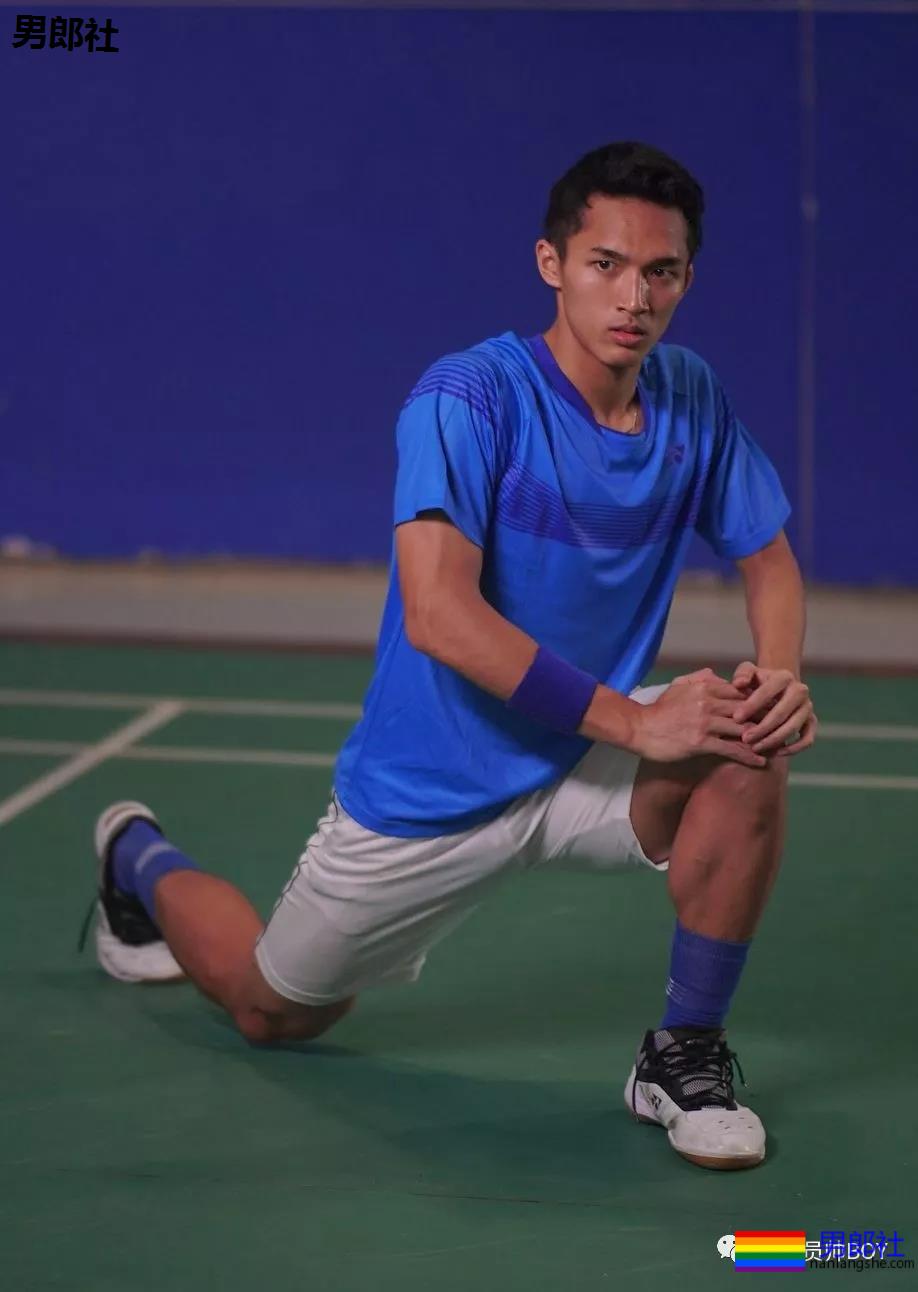 帅过谌龙,大过林丹?97年羽毛球小鲜肉实力圈粉 - 51虹马 帅过谌龙,大过林丹?97年羽毛球小鲜肉实力圈粉 - 51虹马