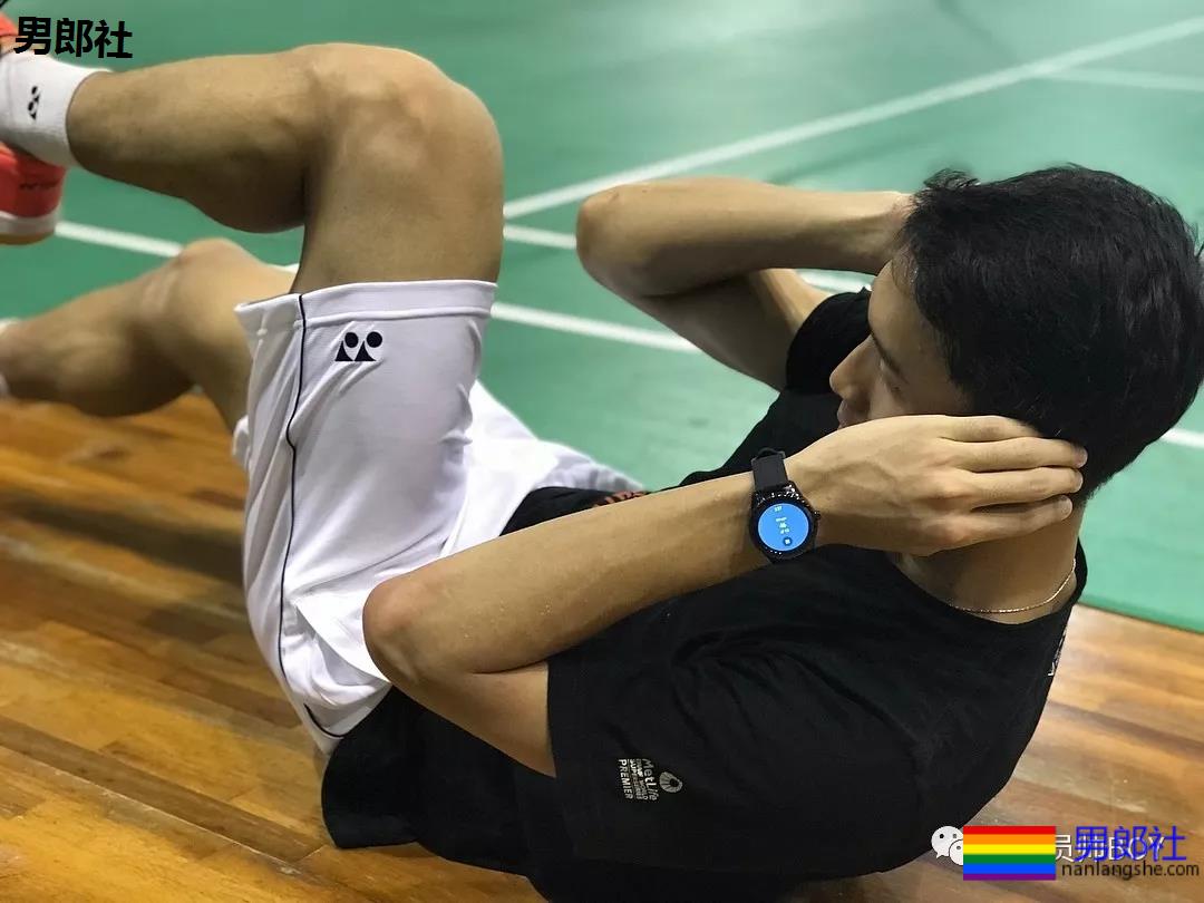 帅过谌龙,大过林丹?97年羽毛球小鲜肉实力圈粉 - 51虹马 帅过谌龙,大过林丹?97年羽毛球小鲜肉实力圈粉 - 51虹马