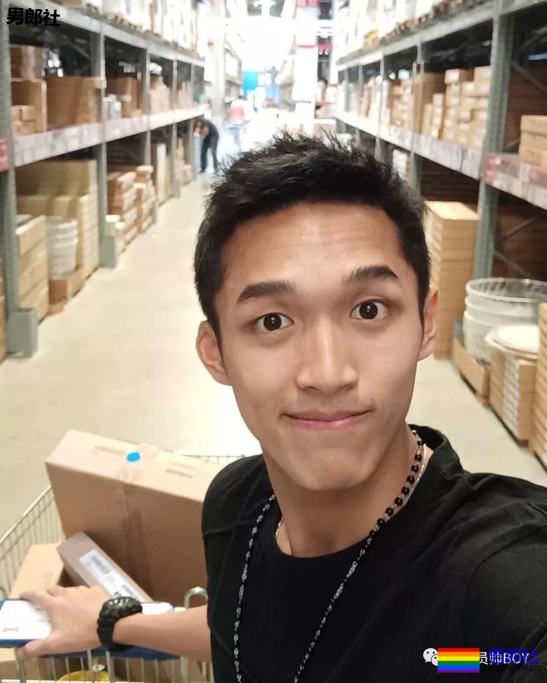 帅过谌龙,大过林丹?97年羽毛球小鲜肉实力圈粉 - 51虹马 帅过谌龙,大过林丹?97年羽毛球小鲜肉实力圈粉 - 51虹马