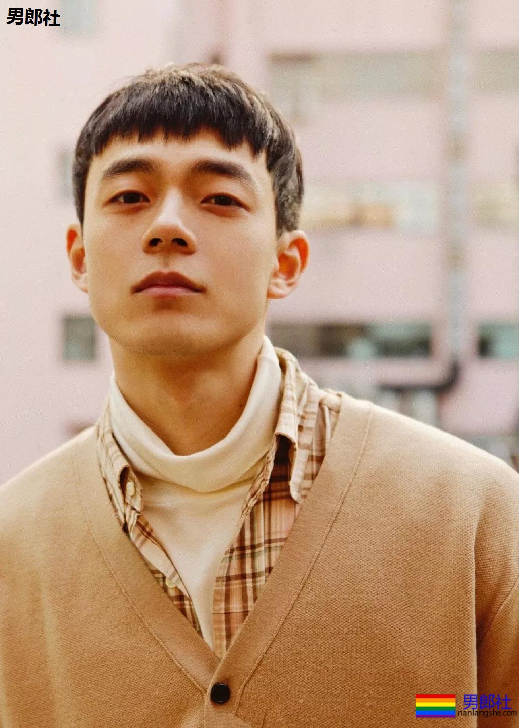 寸头痞帅网红博主短裤照遭盯档，奶白腹肌太A了！ - 51虹马