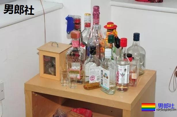 英国最大性侵案：亚裔博士下药性侵195名男子…… - 51虹马