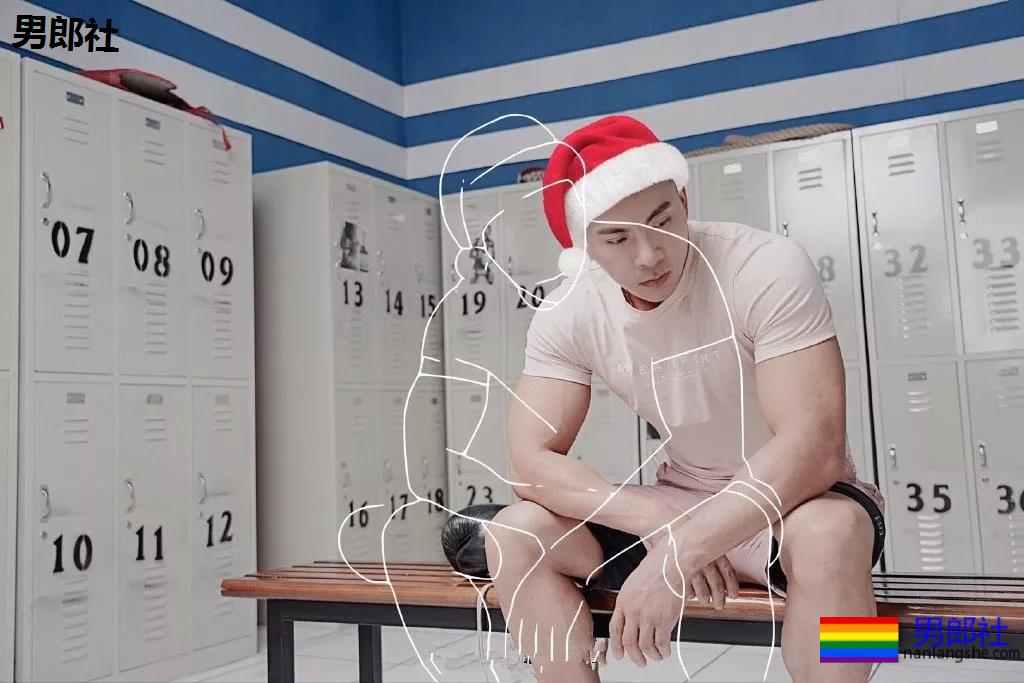 上过《康熙来了》的寸头筋肉名媛，翘臀腱子肉身材火辣十足！ - 51虹马